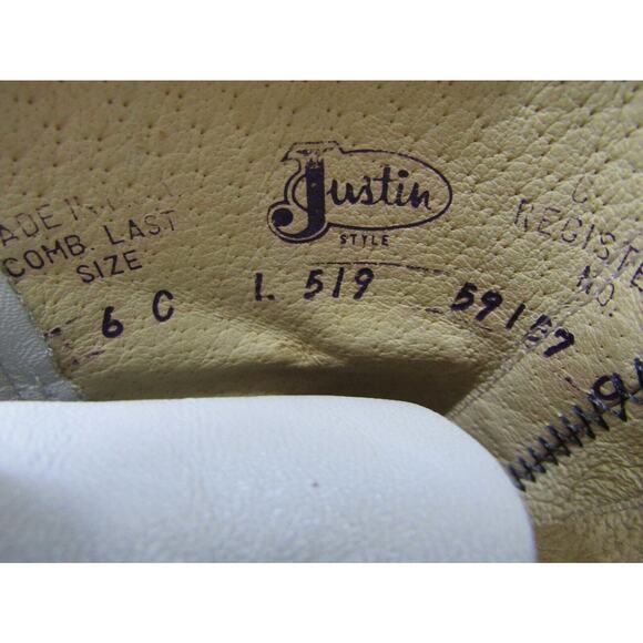 JUSTIN Womens Size 6 C Wide Width White Leather Laces Kilt Cowboy Western Boots - Picture 10 of 11